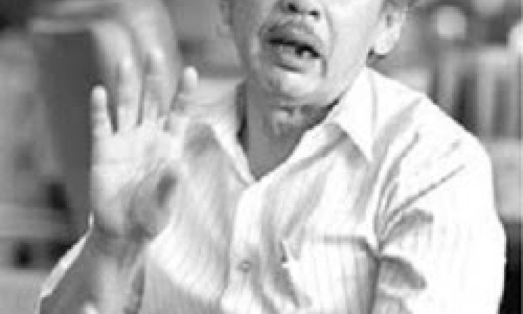 Biografi Sastrawan Minang, AA Navis