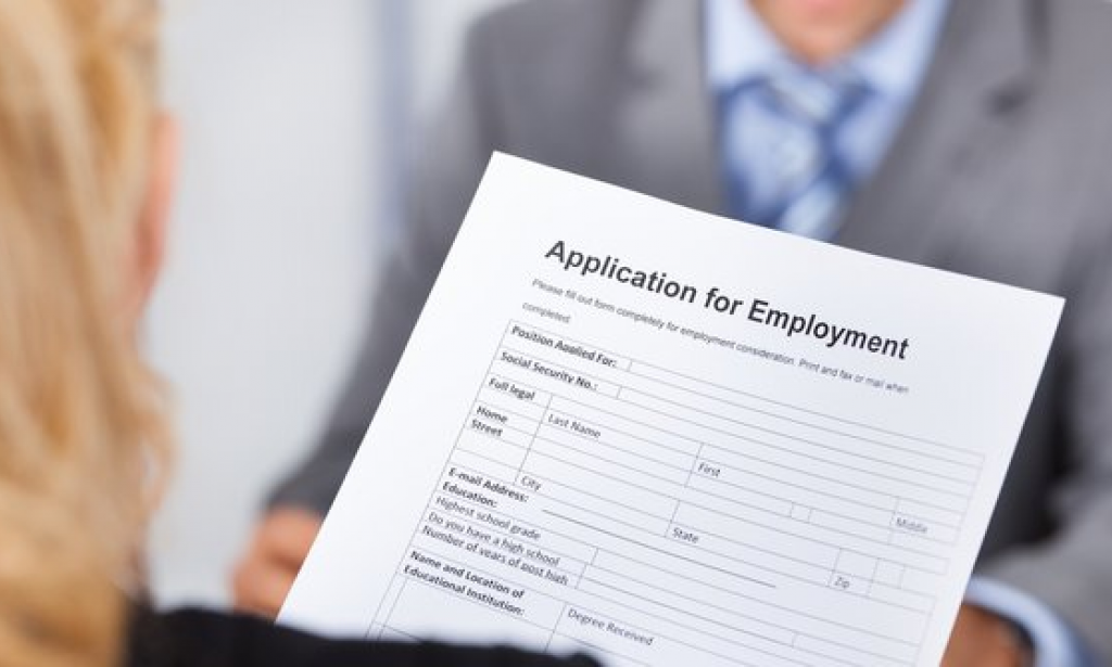 10 Kesalahan dalam Membuat CV ketika Melamar Kerja