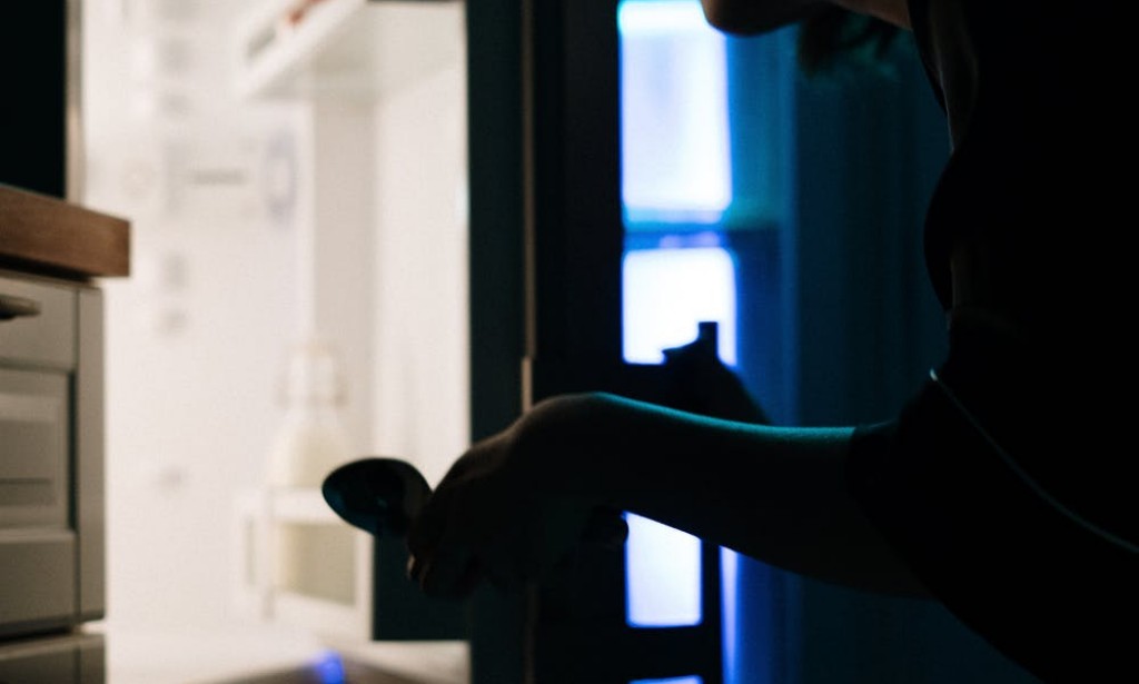 Cara Mudah Bersihkan Bunga Es, Cobain Yuk!