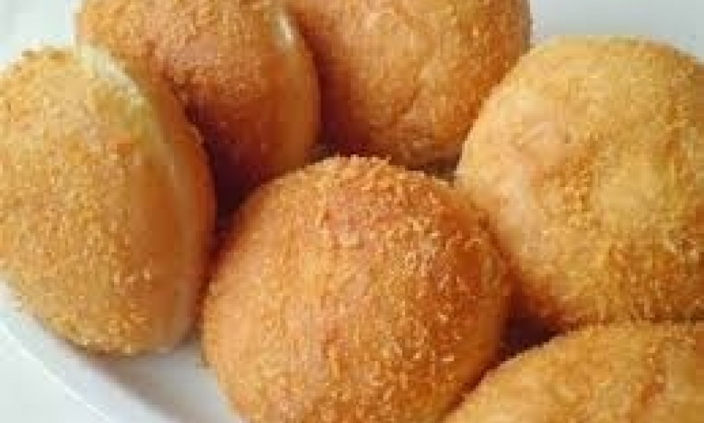 Ugh Nikmatnya Roti Goreng Om Tolet Tolet dari Jember