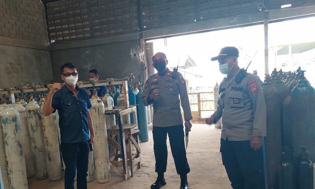 PAGI INI KAPOLSEK SUNGAI RAYA CEK KETERSEDIAN OXYGEN