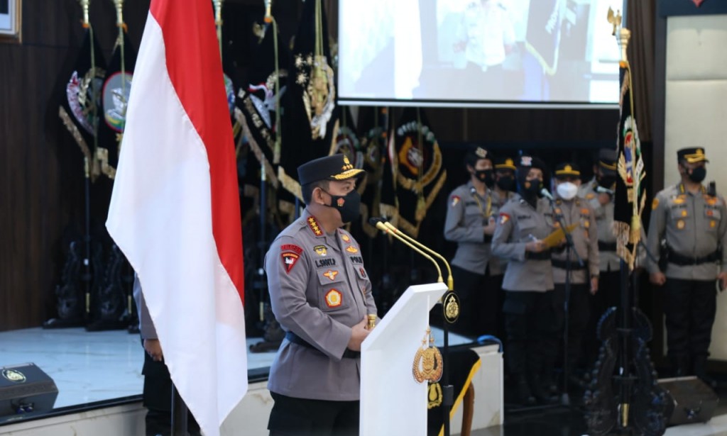 Lantik AS SDM, Kapolda Aceh dan Kadiv TIK, Kapolri: Dukung dan Tuntaskan Program Pemerintah Tangani Covid-19