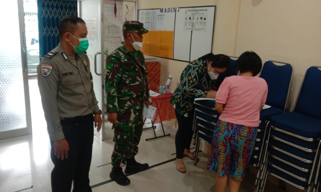Giat Tim Tracer Puskesmas Serdam di dampingi Bhabinkamtibmas Polsek Sungai Raya