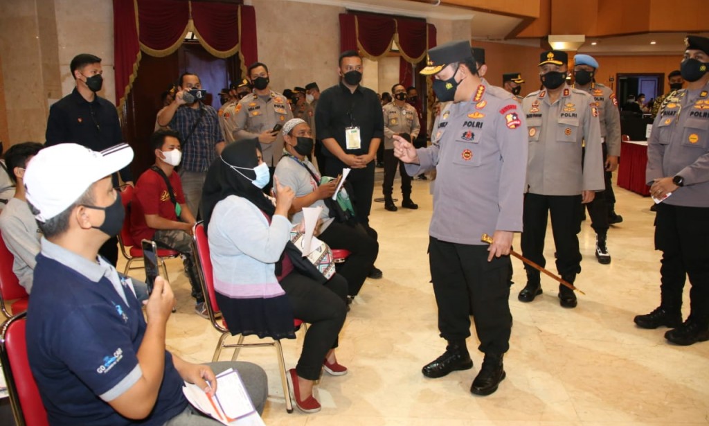 Kapolri Ajak Semua Angkatan Akpol Mempercepat Vaksinasi