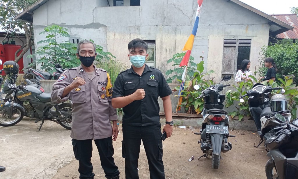 Sambang Desa, Bhabinkamtibmas Beri Himbauan Kamtibmas serta Protokol Kesehatan