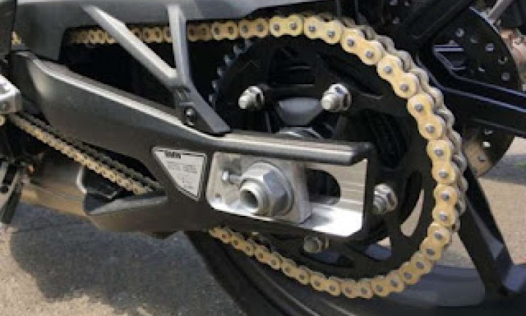 Cara Merawat Rantai Motor yang Benar